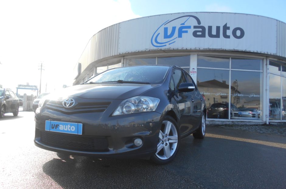 Toyota Auris 1.4 D-4D DYNAMIC