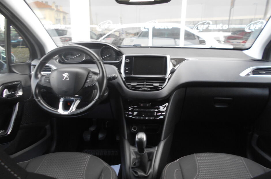 Peugeot 208 1.6 BlueHDI Allure