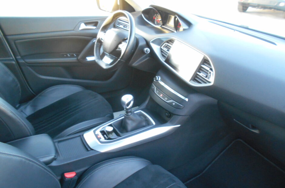 Peugeot 308 SW 1.6 HDI Feline