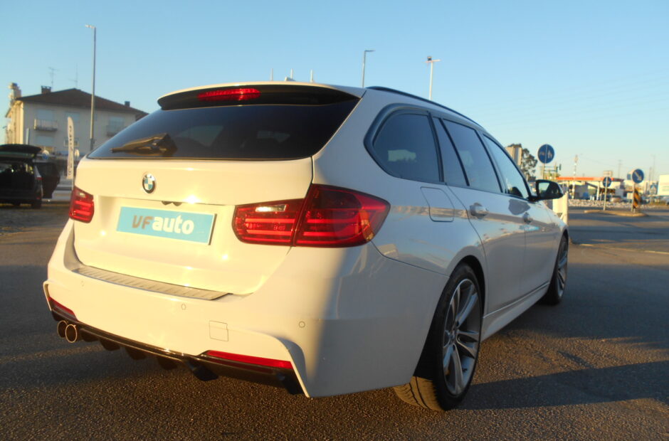 BMW 320 D Touring Auto Sport-Line