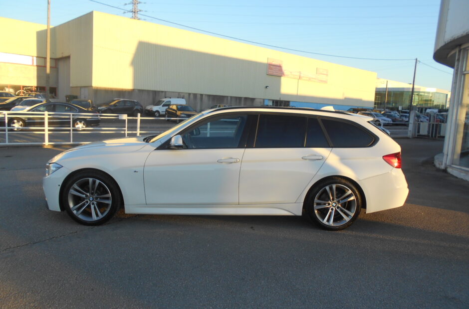 BMW 320 D Touring Auto Sport-Line