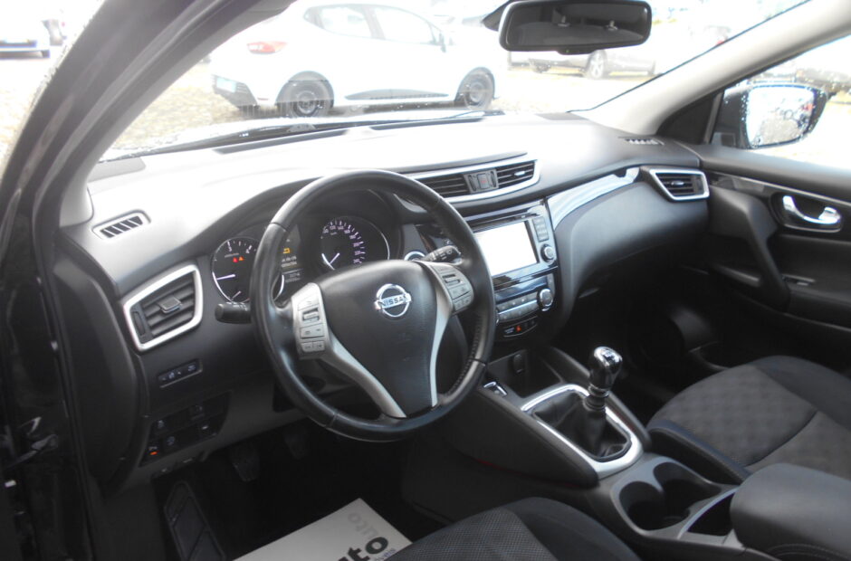 Nissan Qashqai 1.5 DCI Connect Edition